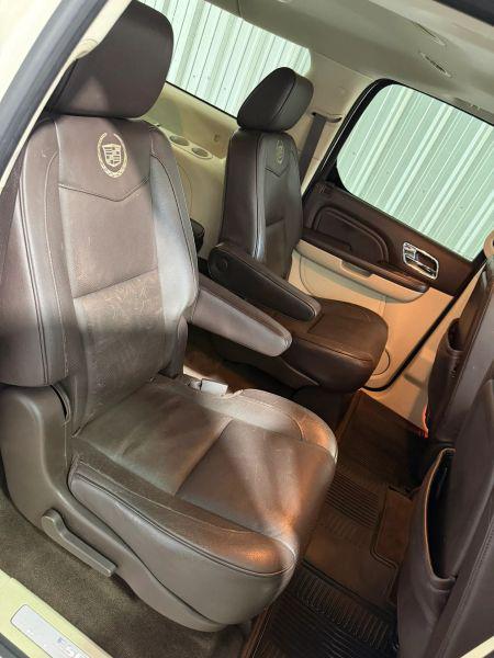2012 Cadillac Escalade ESV Base