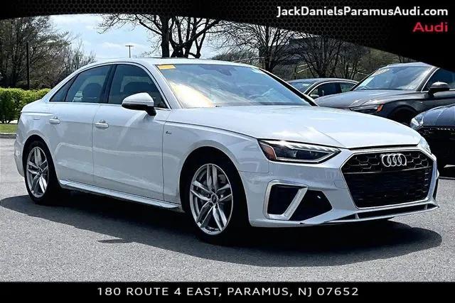 2023 Audi A4 Premium 45 TFSI S line quattro S tronic