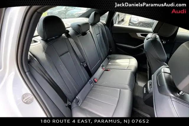 2023 Audi A4 Premium 45 TFSI S line quattro S tronic