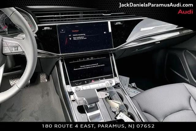2026 Audi Q8 Premium Plus 55 TFSI quattro Tiptronic