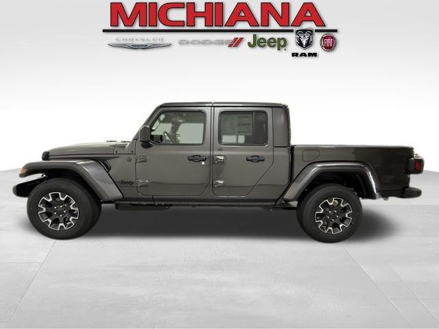 2026 Jeep Gladiator GLADIATOR SAHARA 4X4 2026 Jeep Gladiator GLADIATOR SAHARA 4X4
