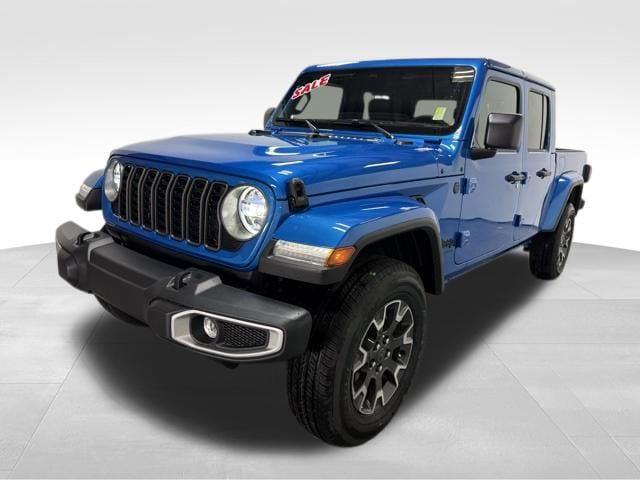 2026 Jeep Gladiator GLADIATOR SAHARA 4X4