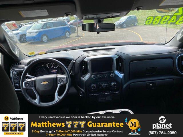 2022 Chevrolet Silverado 1500 4WD Crew Cab Short Bed LT