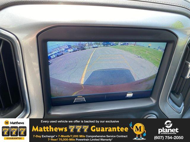 2022 Chevrolet Silverado 1500 4WD Crew Cab Short Bed LT
