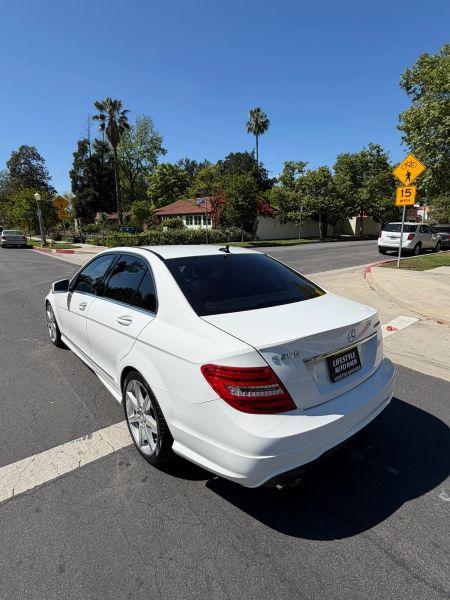 2014 Mercedes-Benz C 250 Sport