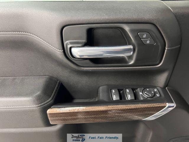 2020 Chevrolet Silverado 1500 4WD Crew Cab Short Bed RST