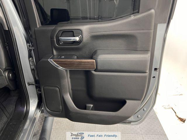 2020 Chevrolet Silverado 1500 4WD Crew Cab Short Bed RST