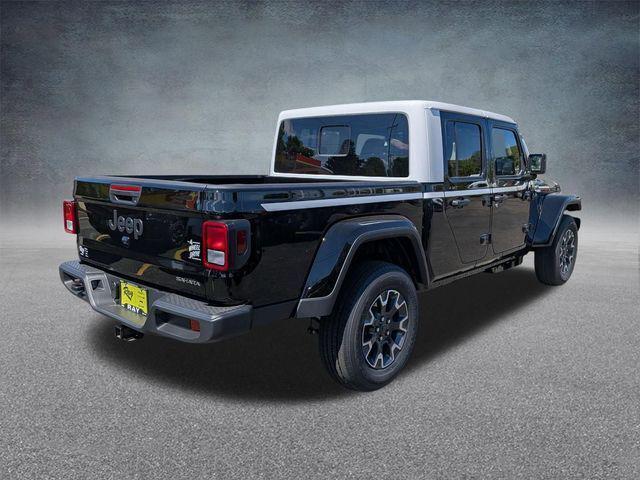 2026 Jeep Gladiator GLADIATOR SAHARA 4X4 2026 Jeep Gladiator GLADIATOR SAHARA 4X4