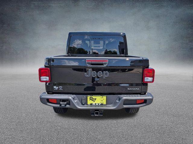 2026 Jeep Gladiator GLADIATOR SAHARA 4X4