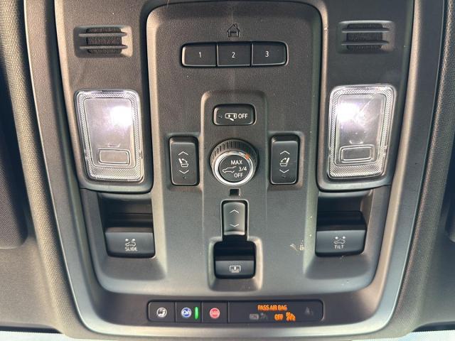2023 GMC Yukon 4WD Denali
