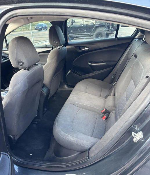 2018 Chevrolet Cruze LT Auto