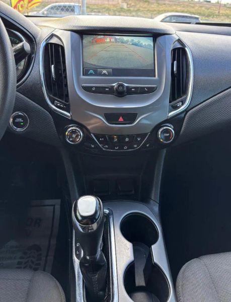 2018 Chevrolet Cruze LT Auto