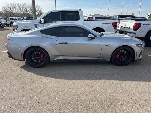2024 Ford Mustang GT Premium Fastback
