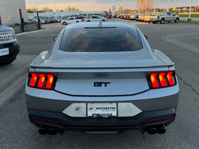 2024 Ford Mustang GT Premium Fastback