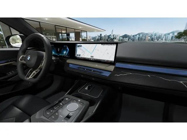 2027 BMW 5 Series 550e xDrive