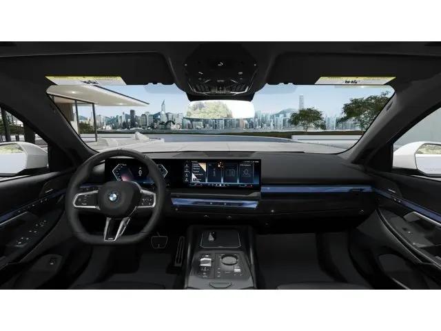 2027 BMW 5 Series 530i