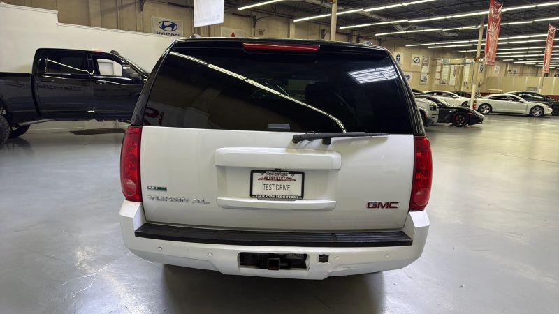 2013 GMC Yukon XL SLT