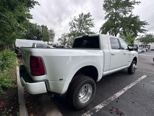 2026 Ram 3500 Laramie Mega Cab 4x4 64 Box