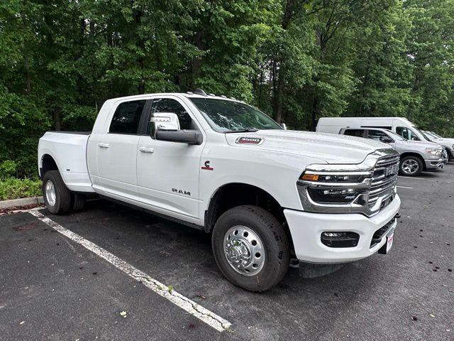 2026 Ram 3500 Laramie Mega Cab 4x4 64 Box