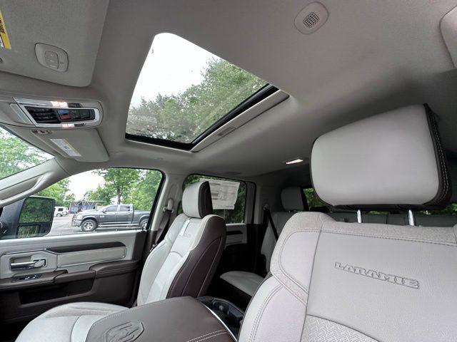 2026 Ram 3500 Laramie Mega Cab 4x4 64 Box