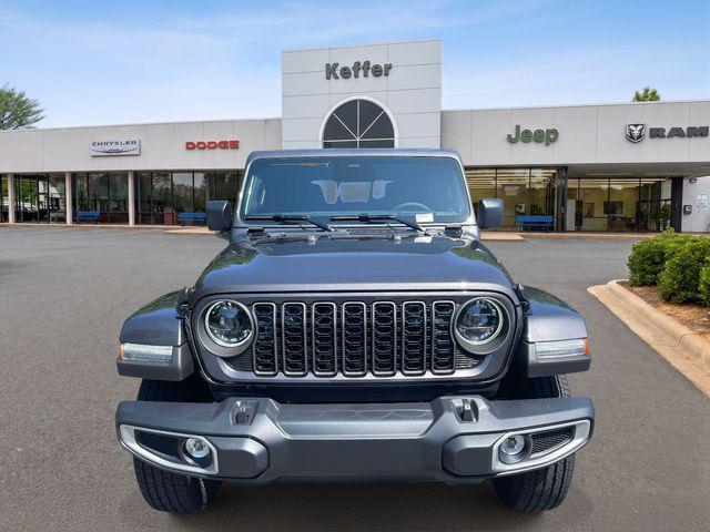 2026 Jeep Gladiator GLADIATOR SAHARA 4X4
