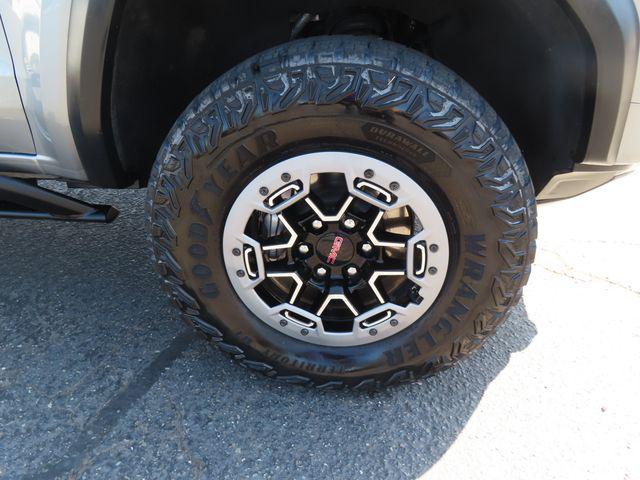 2023 GMC Canyon 4WD Crew Cab Short Box AT4X