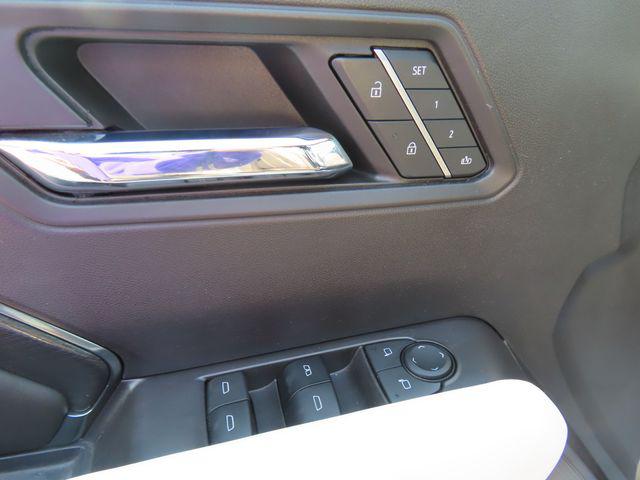 2023 GMC Canyon 4WD Crew Cab Short Box AT4X