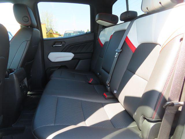 2023 GMC Canyon 4WD Crew Cab Short Box AT4X