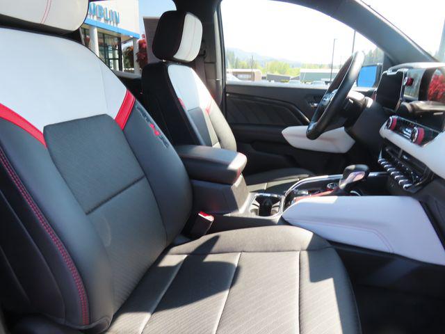 2023 GMC Canyon 4WD Crew Cab Short Box AT4X