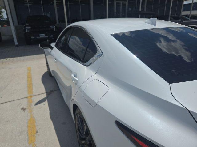 2024 Lexus IS 350 F SPORT