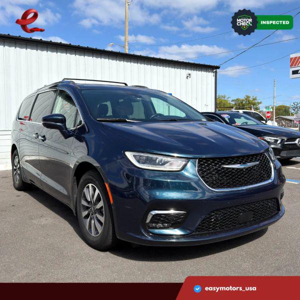 2021 Chrysler Pacifica Hybrid Touring L for sale in Orlando, FL