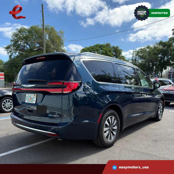 2021 Chrysler Pacifica Hybrid Touring L