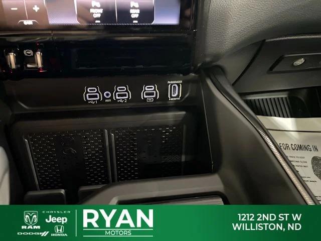 2026 Ram 1500 Rebel Crew Cab 4x4 5'7" Box