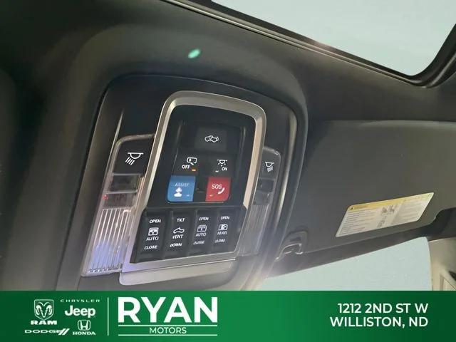 2026 Ram 1500 Rebel Crew Cab 4x4 5'7" Box