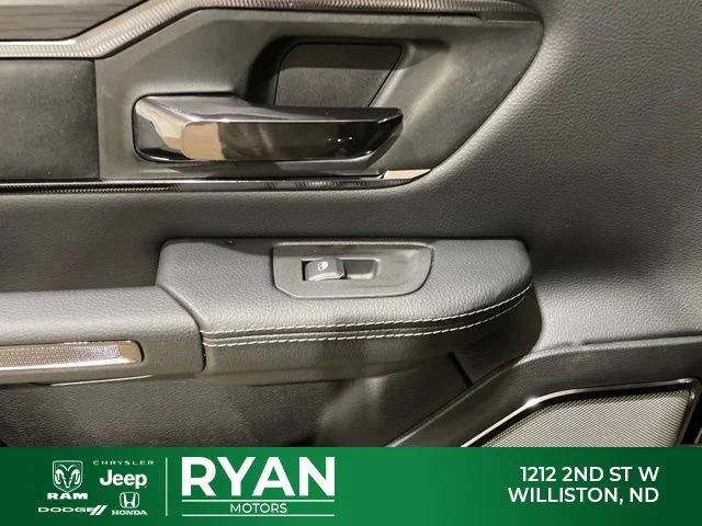 2026 Ram 1500 Rebel Crew Cab 4x4 5'7" Box