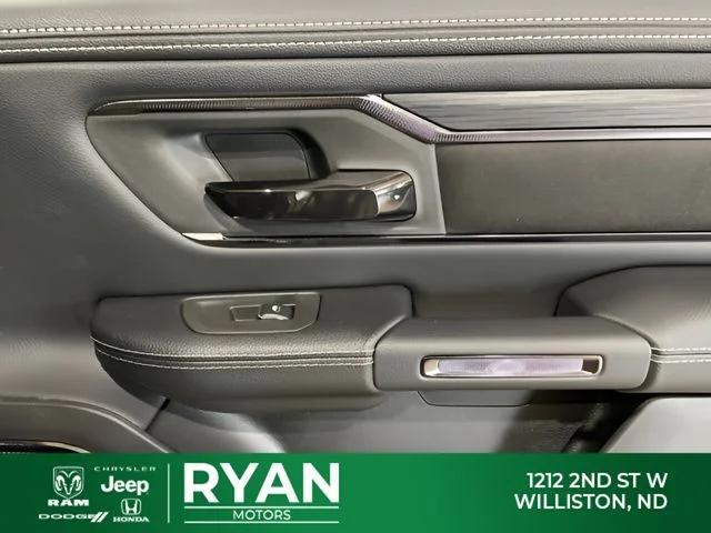 2026 Ram 1500 Rebel Crew Cab 4x4 5'7" Box
