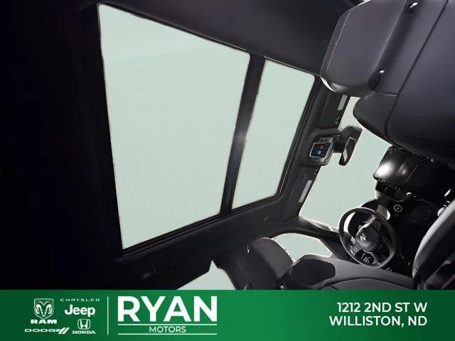 2026 Ram 1500 Rebel Crew Cab 4x4 5'7" Box
