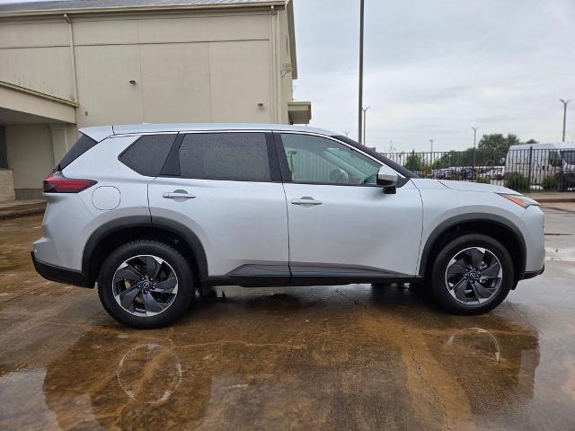 2025 Nissan Rogue SV FWD