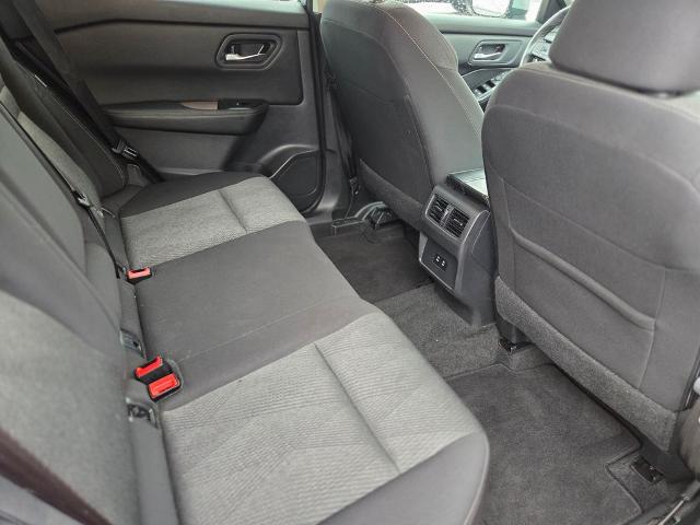 2025 Nissan Rogue SV FWD