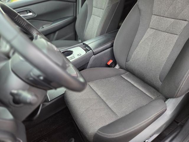 2025 Nissan Rogue SV FWD