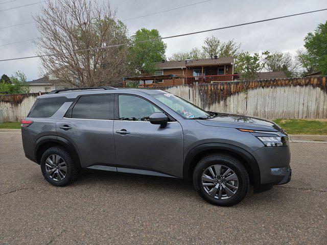 2025 Nissan Pathfinder SV 4WD