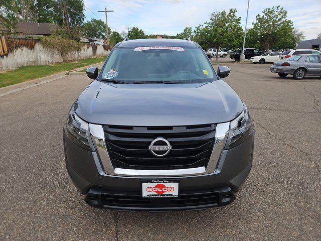 2025 Nissan Pathfinder SV 4WD