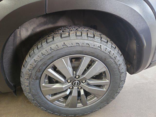 2025 Nissan Pathfinder SV 4WD