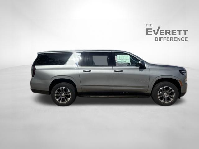 2026 Chevrolet Suburban LT, 4WD