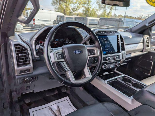 2022 Ford F-350 LARIAT