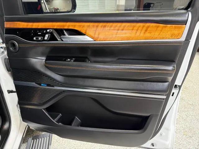 2022 Jeep Grand Wagoneer Series III 4x4