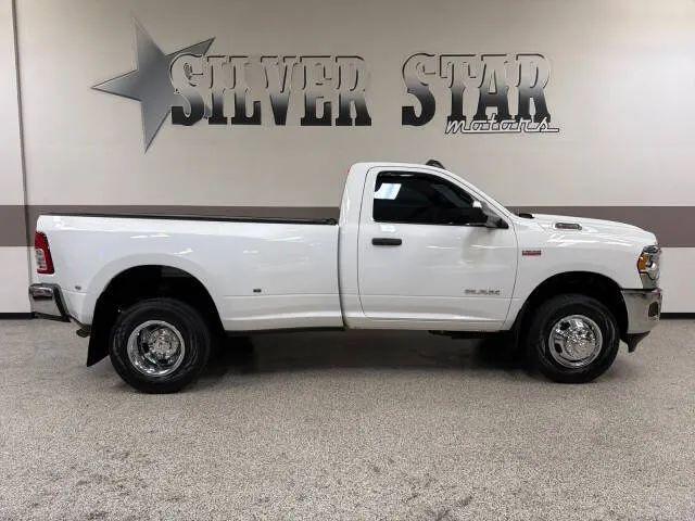 2022 Ram 3500 Tradesman Regular Cab 4x4 8' Box