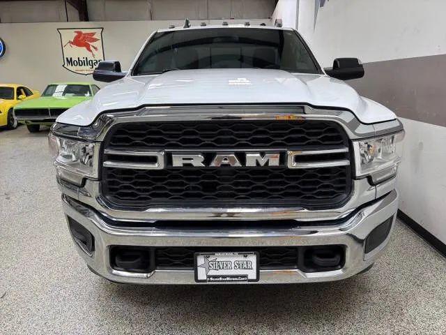 2022 Ram 3500 Tradesman Regular Cab 4x4 8' Box