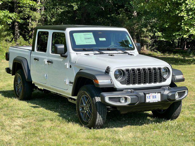 2026 Jeep Gladiator GLADIATOR SPORT S 4X4 2026 Jeep Gladiator GLADIATOR SPORT S 4X4