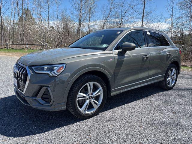 2022 Audi Q3 Premium Plus 45 TFSI S line quattro Tiptronic